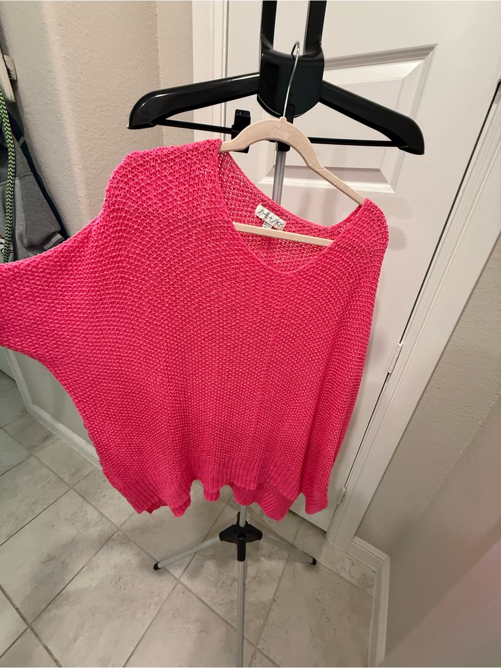 Hot Pink V-Neck Women’s Sweater - Ubuntu She + Sky